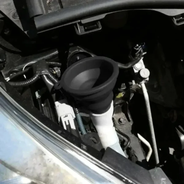 Car Engine Funnel Universal Silicone Liquid Funnel Washer Fluid Change Foldable Portable Auto Engine Oil Petrol Change Funnels - Image 4
