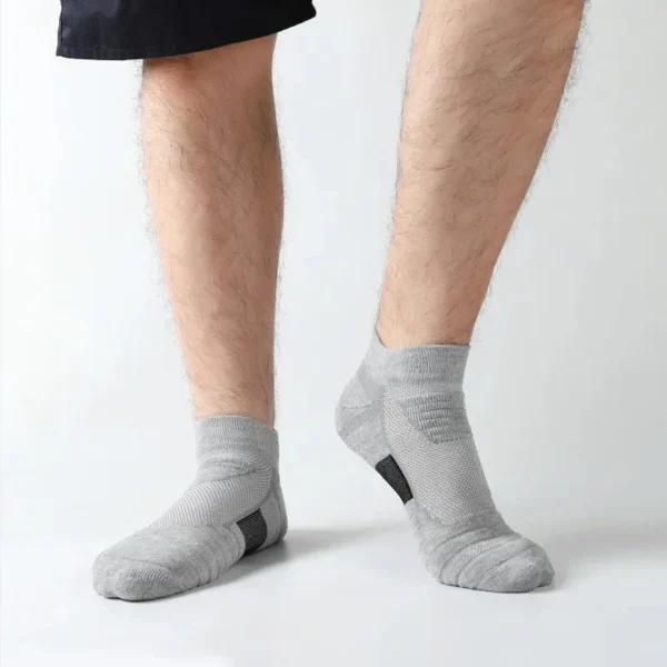 1/3 Pairs Anti-slip Football Socks Men Cotton Sock Short Long Tube Soccer Basketball Sport Socks Breathable Deodorous Sock 39-45 - Image 4