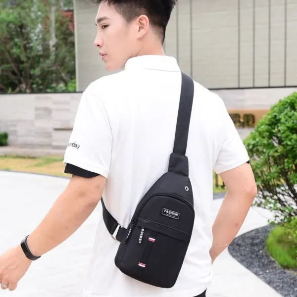 Men's Waterproof Large Capacity Fanny Pack, Adjustable Strap For Outdoor Activities, Travel Running, Hiking, And Cycling - Image 18